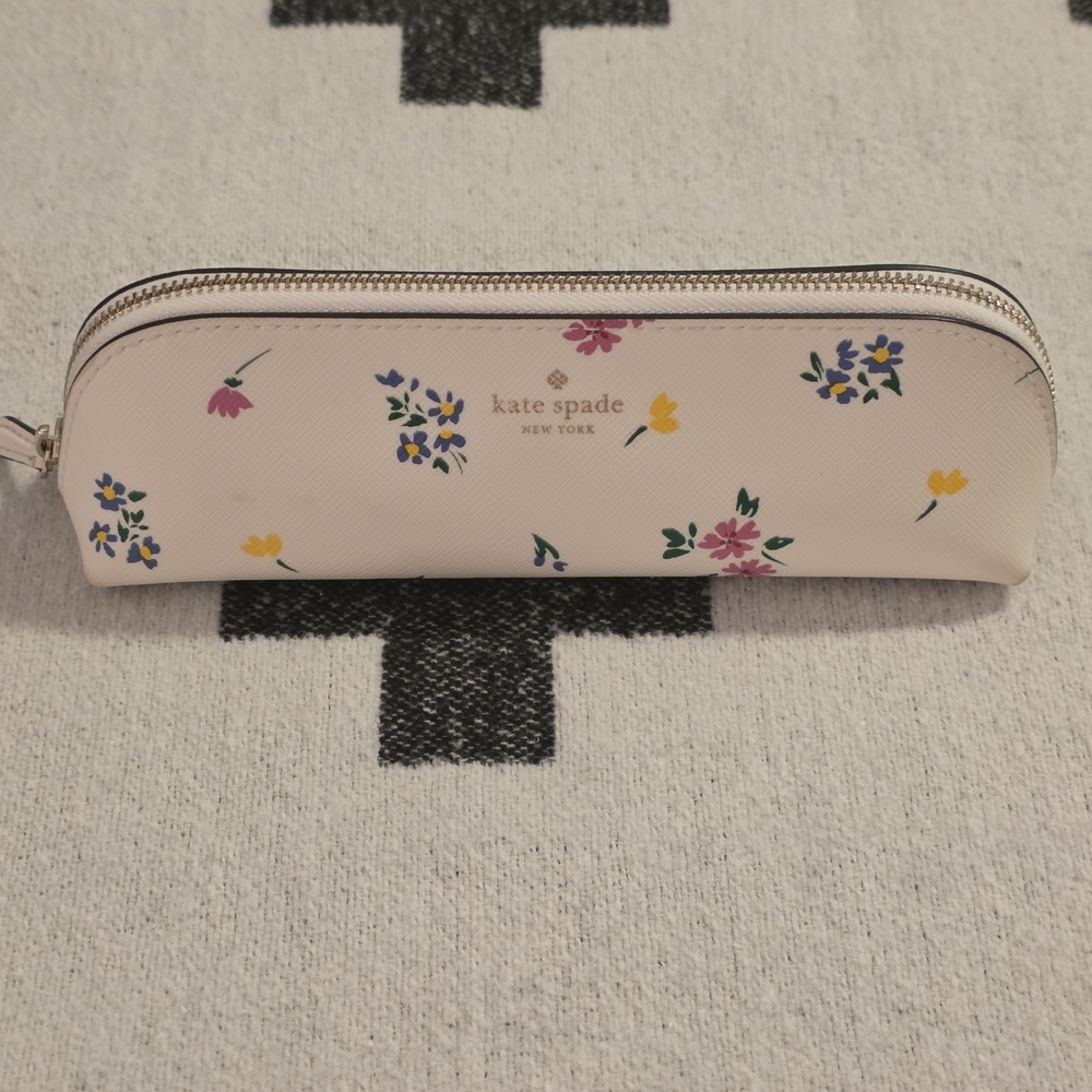 Kate Spade Cream Floral Pouch